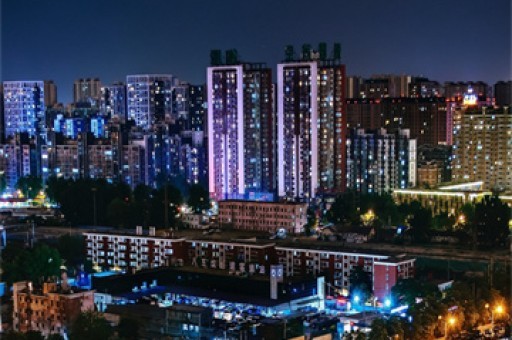 关税炸弹，误伤特朗普的“枕边人”