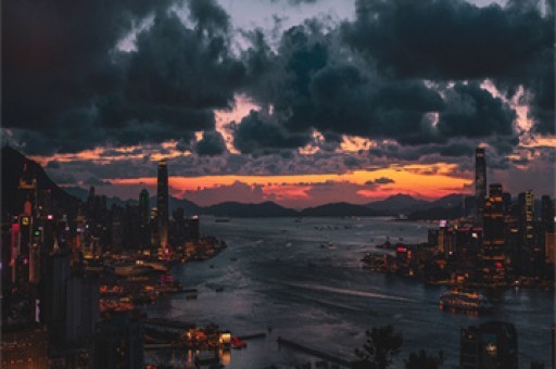 泥泞中的小程序短剧，寻找新的应许之地